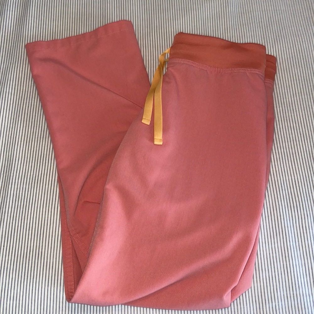 FIGS Scrub Pant